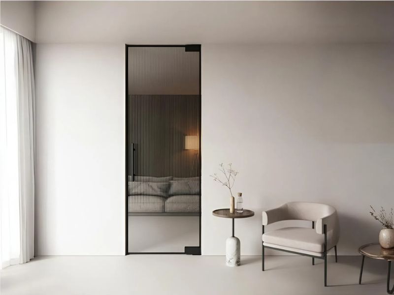 Cửa nhôm Anode Slim mở quay trong không gian nội thất hiện đại