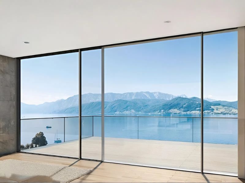Từ phòng khách đến sân vườn cách chọn cửa Slim Panorama đúng vị trí